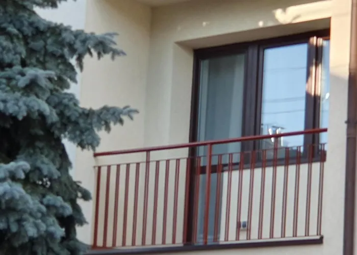 Hostel Mleczna - Metro Zacisze Warsaw